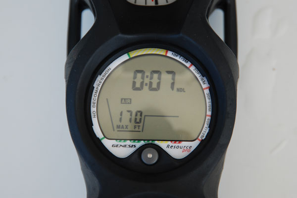 Обзор трехприборных консолей