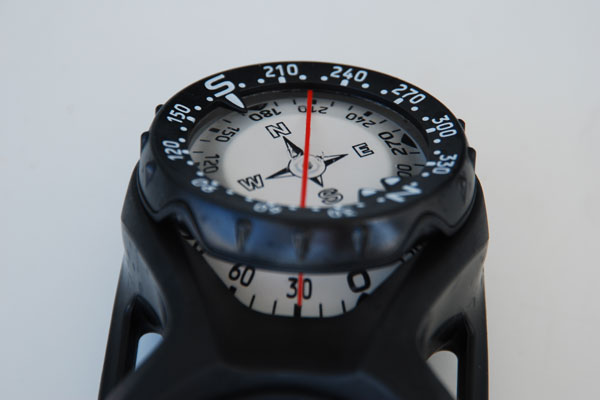 Обзор трехприборных консолей