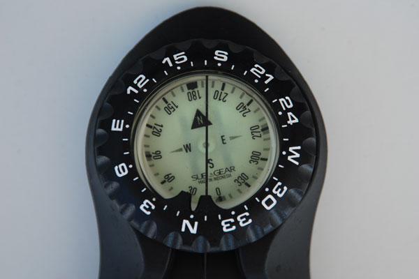 Обзор трехприборных консолей