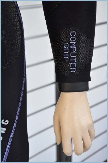 Обзор гидрокостюмов Aqua Lung 2012 года